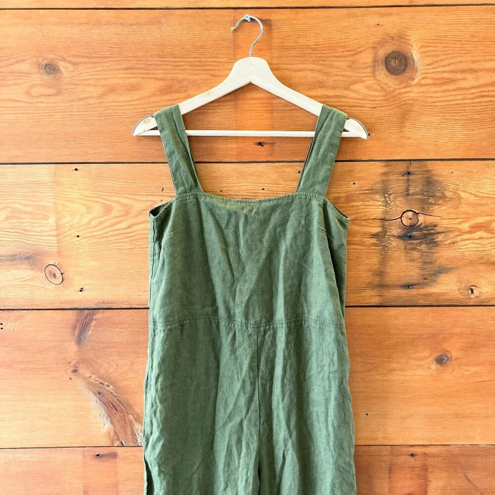XS - LinenFox Dark Green Sleeveless Button Back Linen Jumpsuit 0312IG - Picture 2 of 4